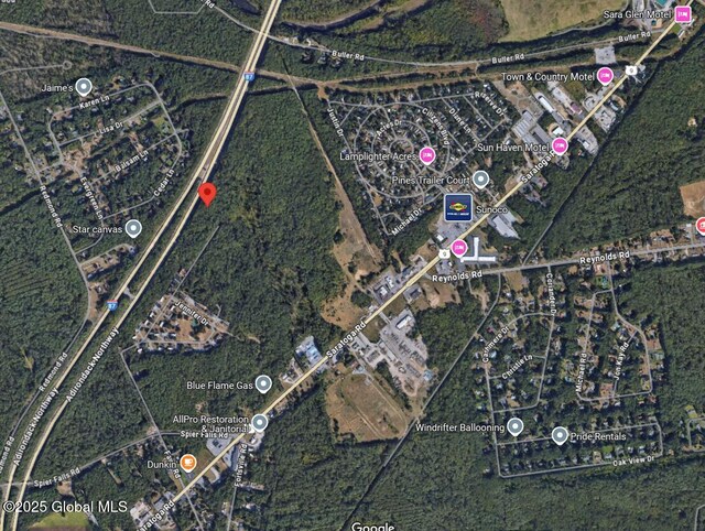112 Redmond Rd, Moreau, NY 12831