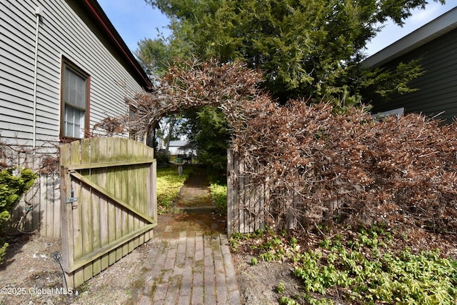 21 Andrews St, Saratoga Springs, NY 12866 - wooden terrace featuring a gate