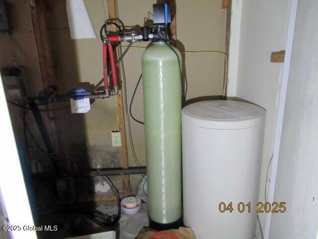 545 Stage Rd, Cambridge, NY 12028 - view of utility room
