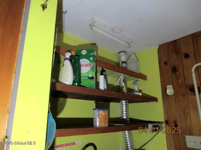 545 Stage Rd, Cambridge, NY 12028 - view of interior details