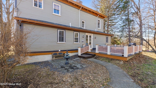 6 Eileen Dr, East Greenbush, NY 12144 - view of front facade with a deck