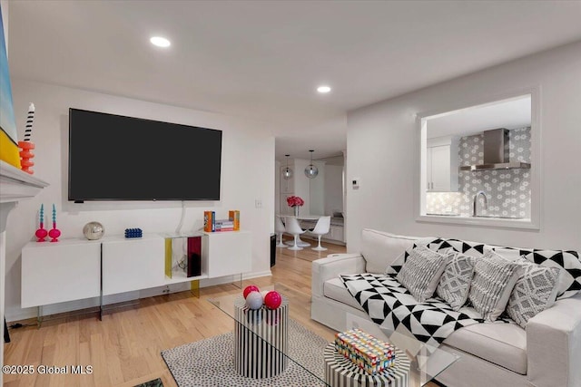 101 Kaydeross Park Rd, Saratoga Springs, Outside, NY 12866 - living room with light wood-style flooring and recessed lighting