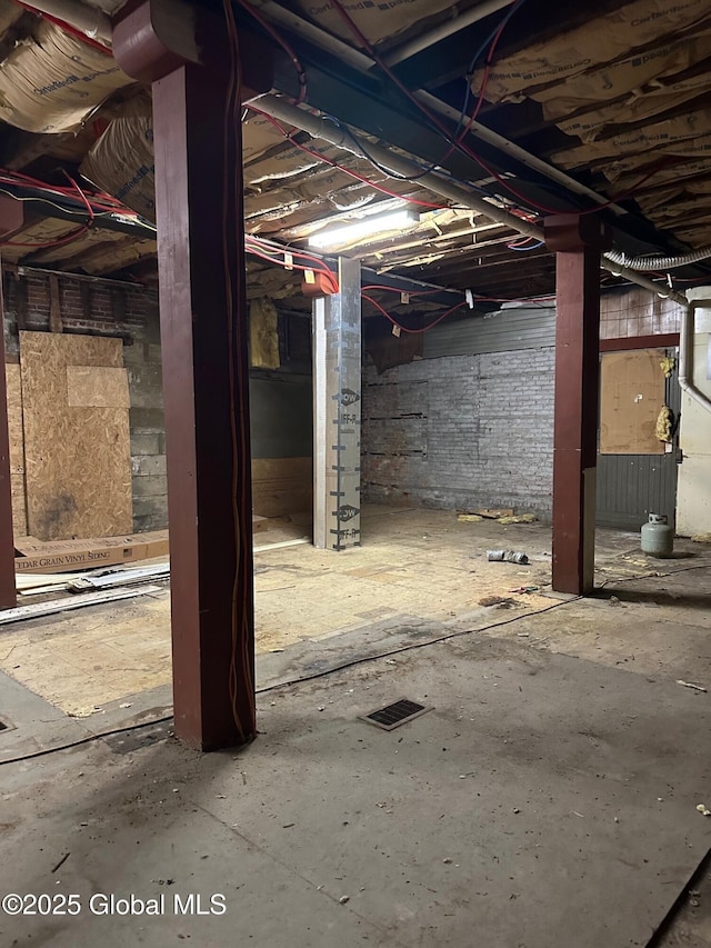 view of unfinished basement