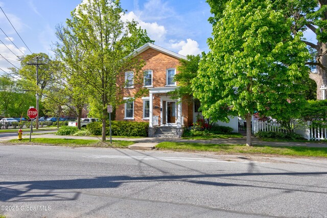 5 George St, Saratoga Springs, NY 12866 - photo 2