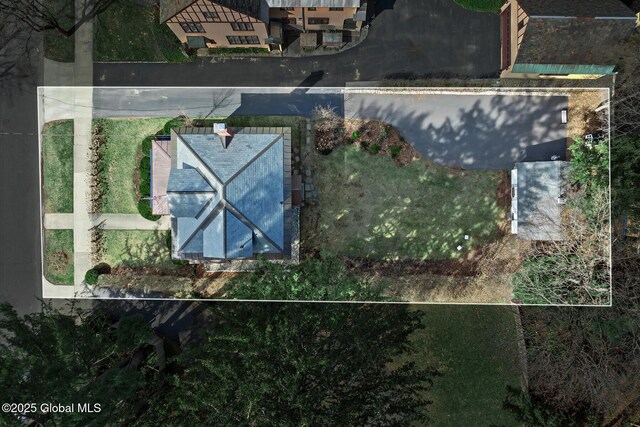 39 5th Ave, Saratoga Springs, NY 12866 - drone / aerial view