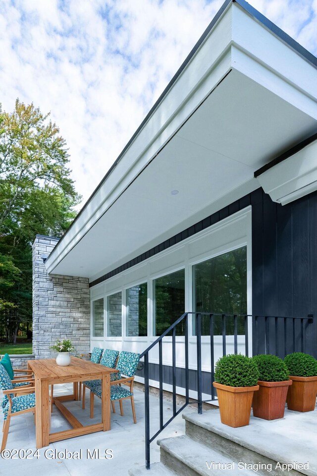 view of patio / terrace with outdoor dining space