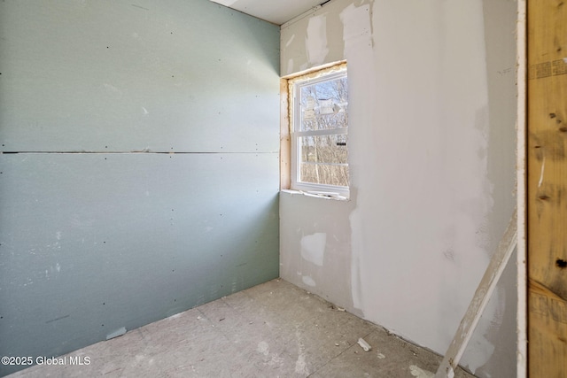 5 White Rd, Milton, NY 12020 - view of unfurnished room