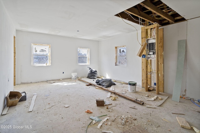 5 White Rd, Milton, NY 12020 - interior space