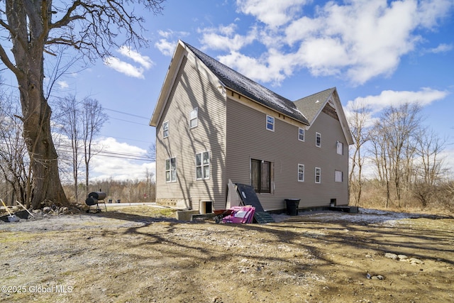 5 White Rd, Milton, NY 12020 - rear view of house featuring a shingled roof