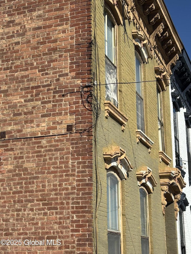 3 Osborne St, Albany, NY 12202 - exterior space featuring brick siding