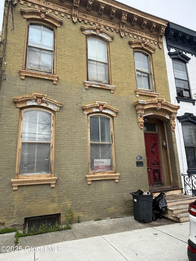 3 Osborne St, Albany, NY 12202 - view of italianate house