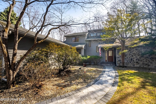 view of front of house
