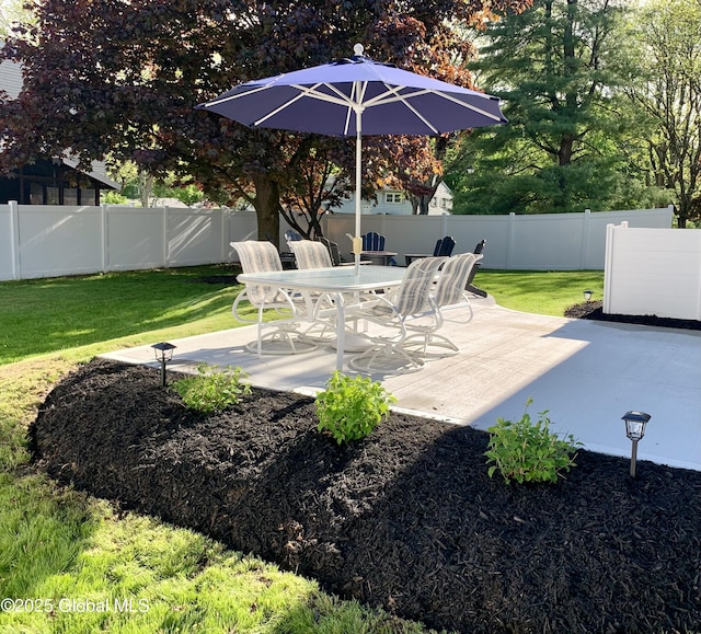 362 Lake Ave, Saratoga Springs, NY 12866 - view of patio featuring a fenced backyard