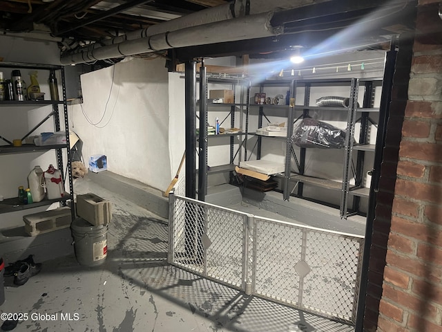 view of unfinished basement