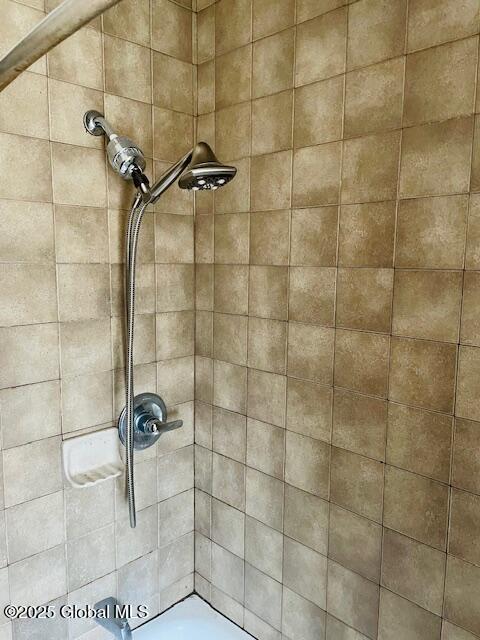 612-618 Kenwood Ave, Bethlehem, NY 12054 - photo 11