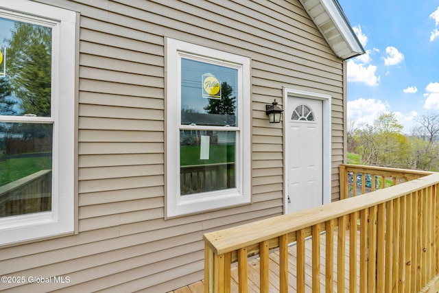 111 Mann Ave, Troy, NY 12180 - exterior space
