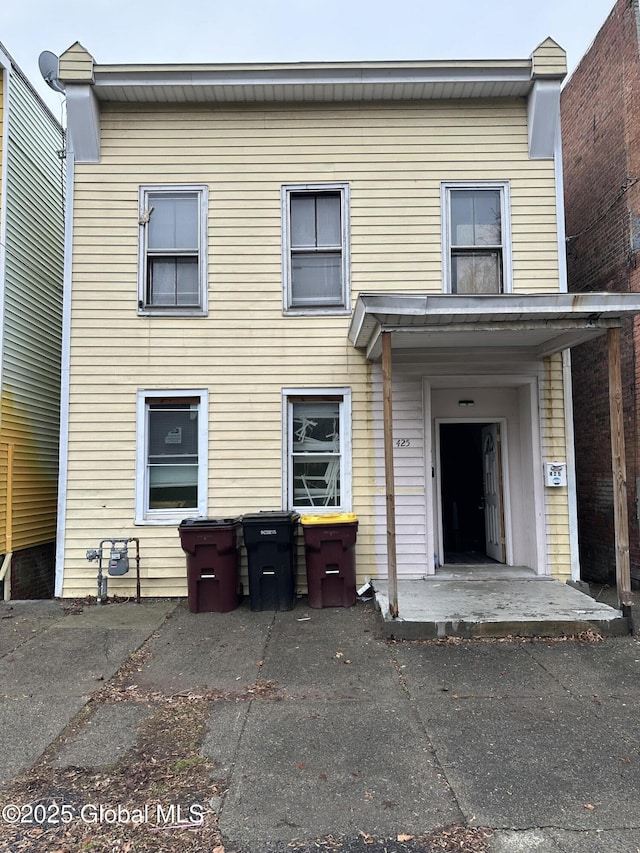 425 10th St, Troy, NY 12180 - view of multi unit property