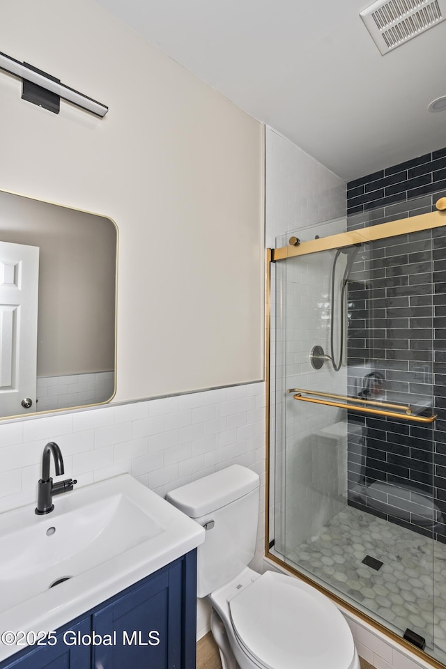 214 Vosenkill Rd, Athens, NY 12015 - full bathroom featuring tile walls, visible vents, and a shower stall