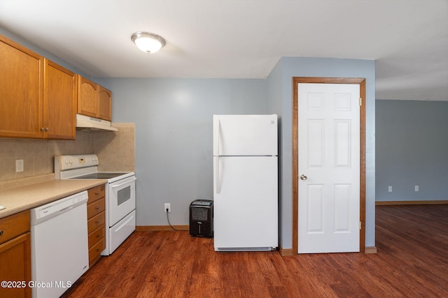 230 Zicha Rd, Esperance, NY 12092 - kitchen with baseboards, dark wood finished floors, under cabinet range hood, and white appliances