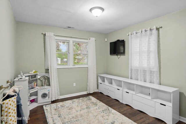 1094 Deforest St, Rotterdam, NY 12303 - home office with wood finished floors and baseboards