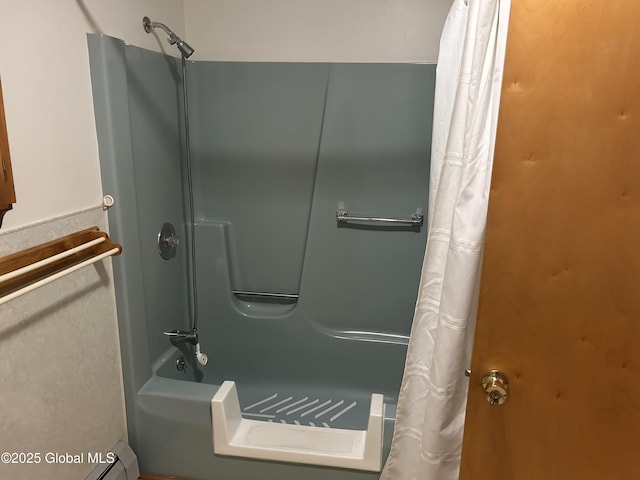 6 Riverview St, South Glens Falls, NY 12803 - bathroom featuring shower / bathtub combination with curtain