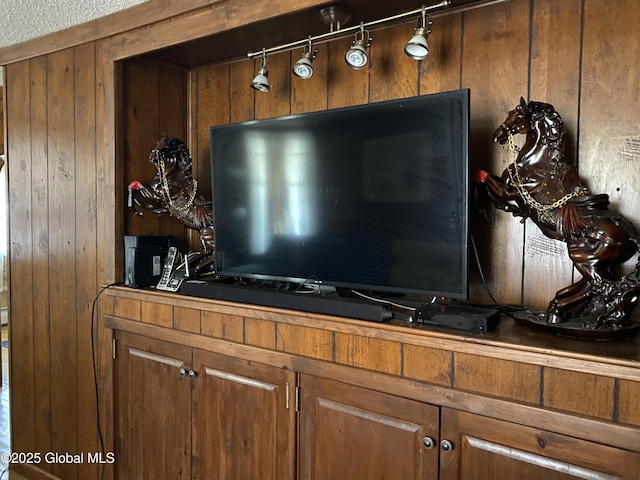 470 Middle Grove Rd, Greenfield, NY 12850 - interior details featuring wood walls