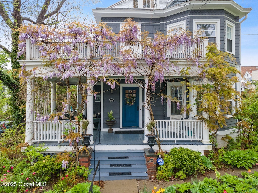 109 S Lake Ave, Albany, NY 12208 - view of front of property with covered porch