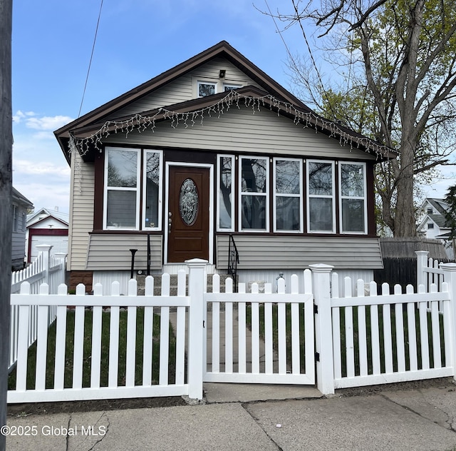 1441 Richard St, Schenectady, NY 12303 - view of front of home with a fenced front yard