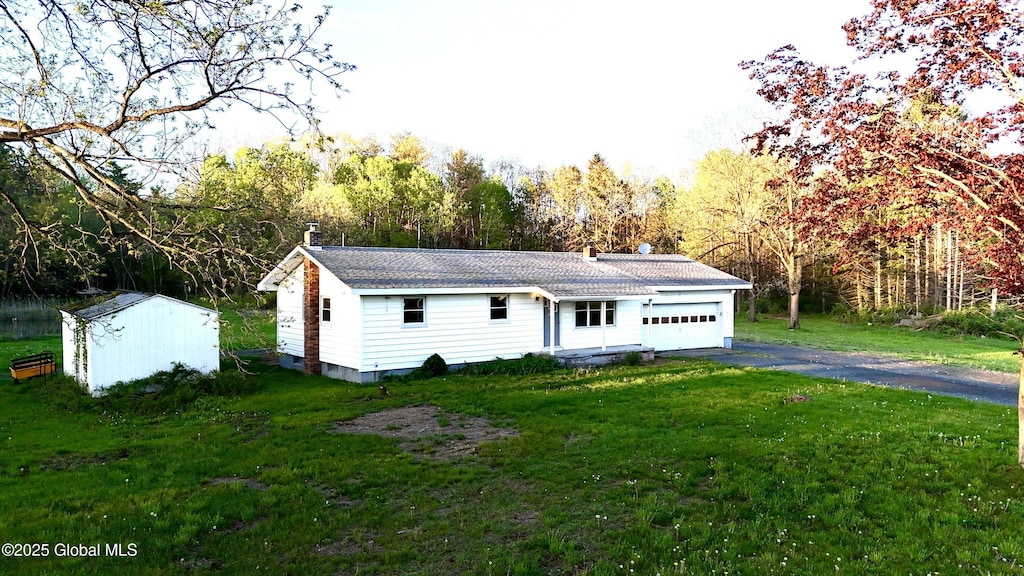 11 Mcdermott Rd, Mechanicville, NY 12118 - photo 1