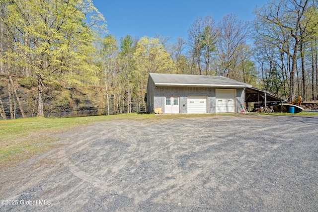 garage featuring a garage