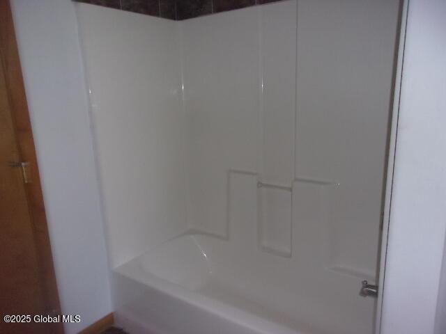view of full bath