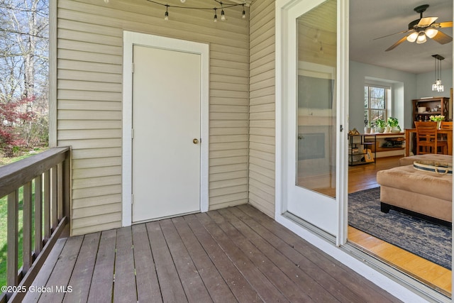 deck with a ceiling fan