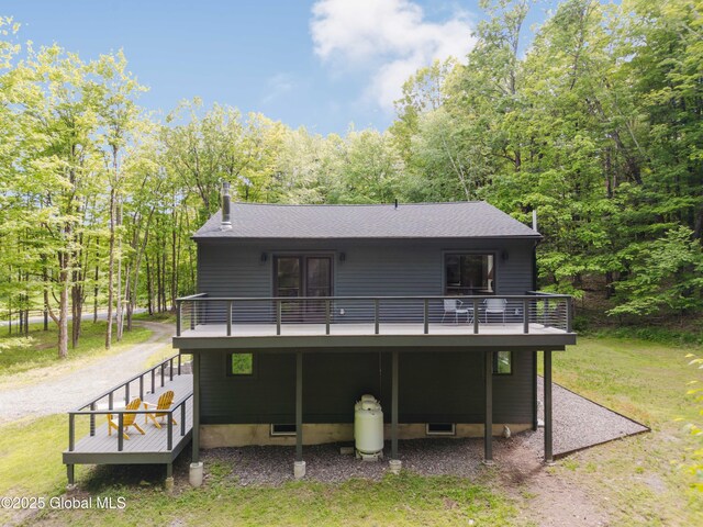 829 Jefferson Rd, Nassau, NY 12123 - back of house featuring a deck and a yard