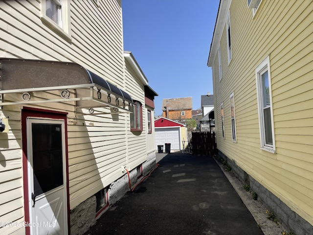 817 Holland Rd, Schenectady, NY 12303