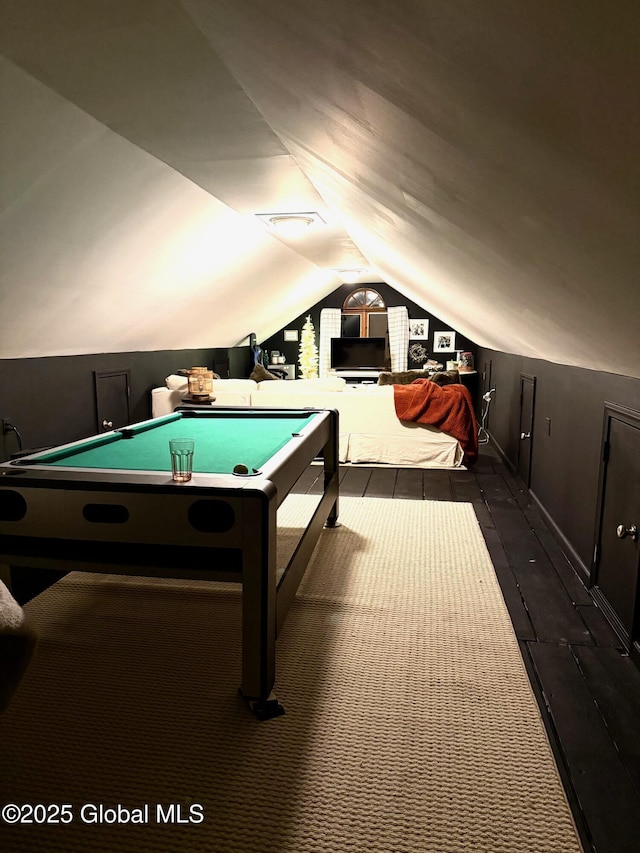 playroom with billiards and lofted ceiling