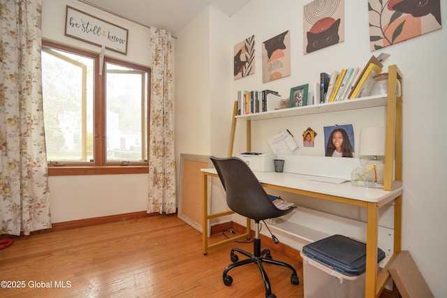 975 Riverview Rd, Schenectady, NY 12309 - office space featuring light wood-style flooring, built in study area, and baseboards