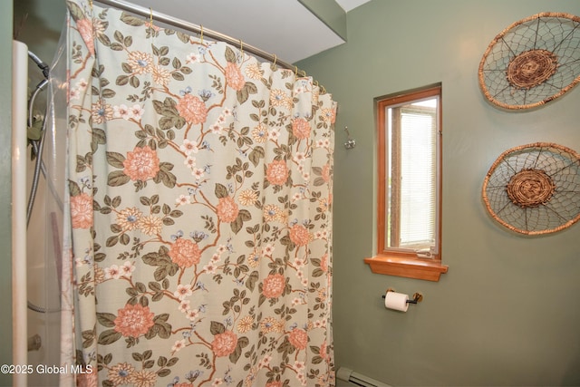 975 Riverview Rd, Schenectady, NY 12309 - full bath featuring a shower with shower curtain