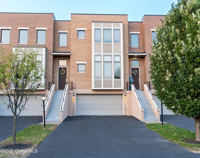 5 Bryn Mawr Ct, Albany, NY 12211 - photo 1
