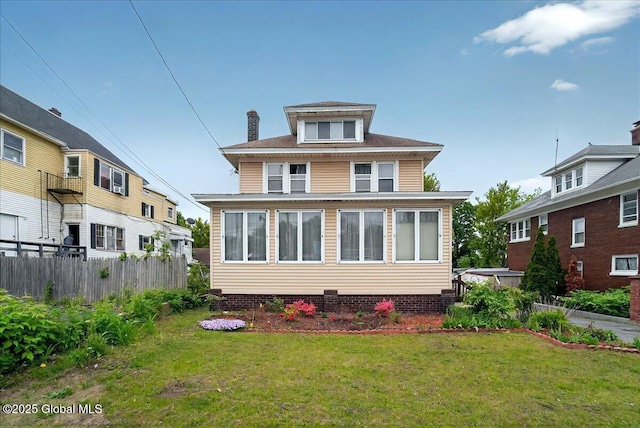1576 State St, Schenectady, NY 12304 - view of american foursquare style home