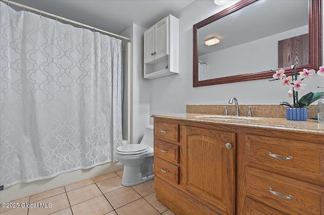 full bath with tile patterned flooring, toilet, vanity, and shower / bathtub combination with curtain