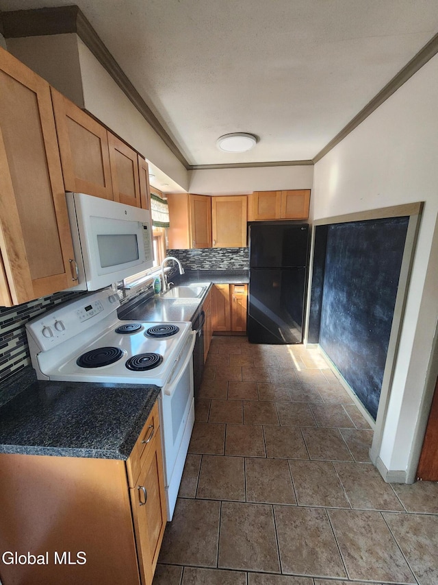 3 Powers Ln, Schaghticoke, NY 12182 - photo 5