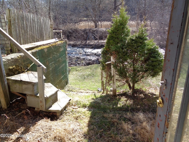 31 Fort Johnson Ave, Fort Johnson, NY 12070 - view of yard
