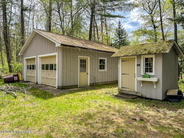 233 Cleverdale Rd, Queensbury, NY 12804 - view of detached garage