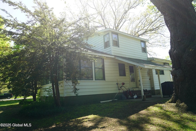 31 Thomas Ave, Hudson Falls, NY 12839 - view of front of house