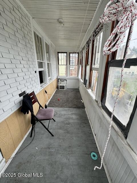 11 Lefferts St, Amsterdam, NY 12010 - view of unfurnished sunroom