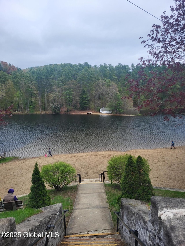12 N Ave, Lake Luzerne, NY 12846