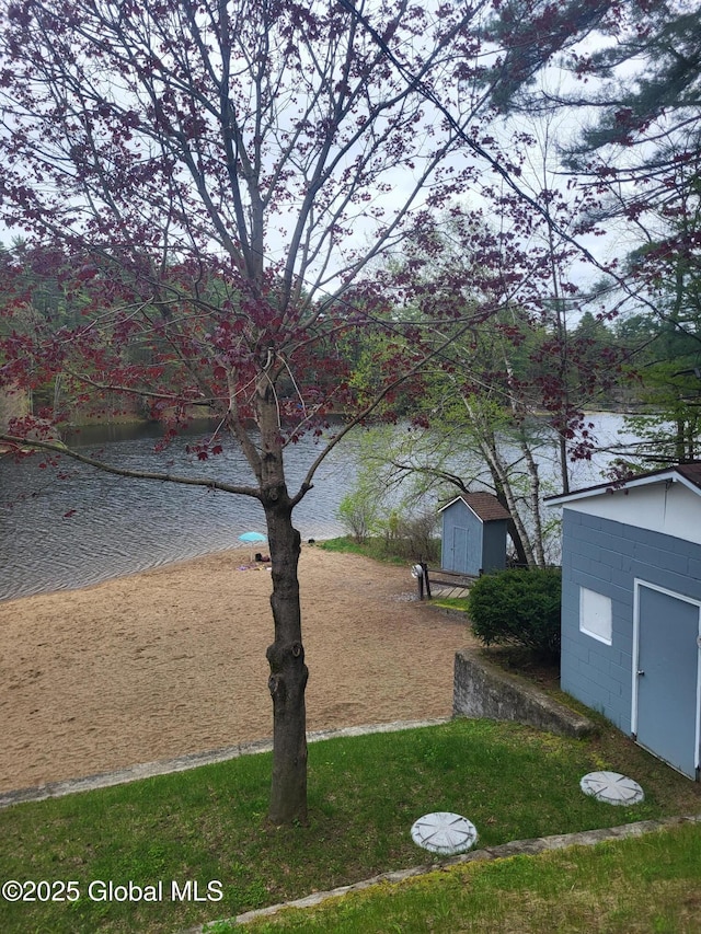 12 N Ave, Lake Luzerne, NY 12846