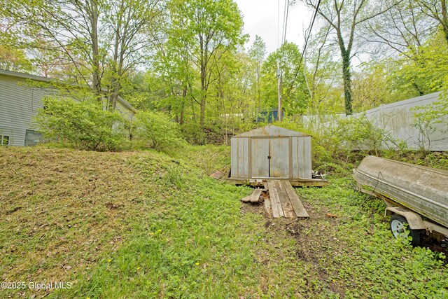 17-19 Smith Ct, North Greenbush, NY 12198 - view of yard