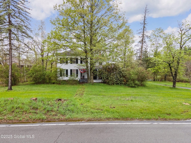 12098 Duanesburg Rd, Duanesburg, NY 12053 - view of grassy yard