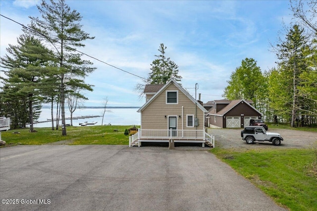 126 Lakeview Ln, Mayfield, NY 12117 - rustic home with a front lawn and driveway